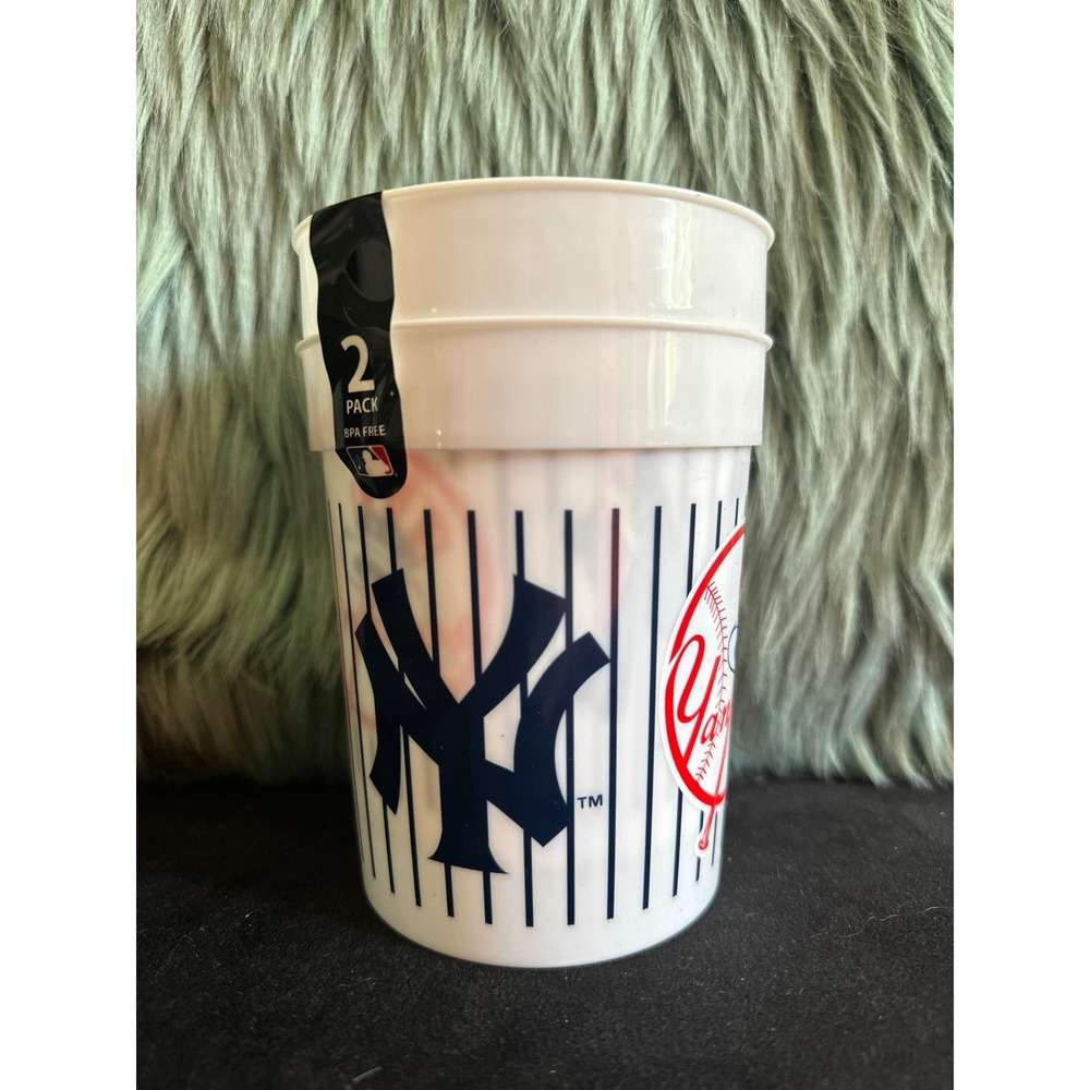 NWT New York Yankees 2 Pack BPA Free Tumblers Souvenir Cups 12 Oz MLB